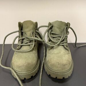 Timberland Kids Boots in Olive Green